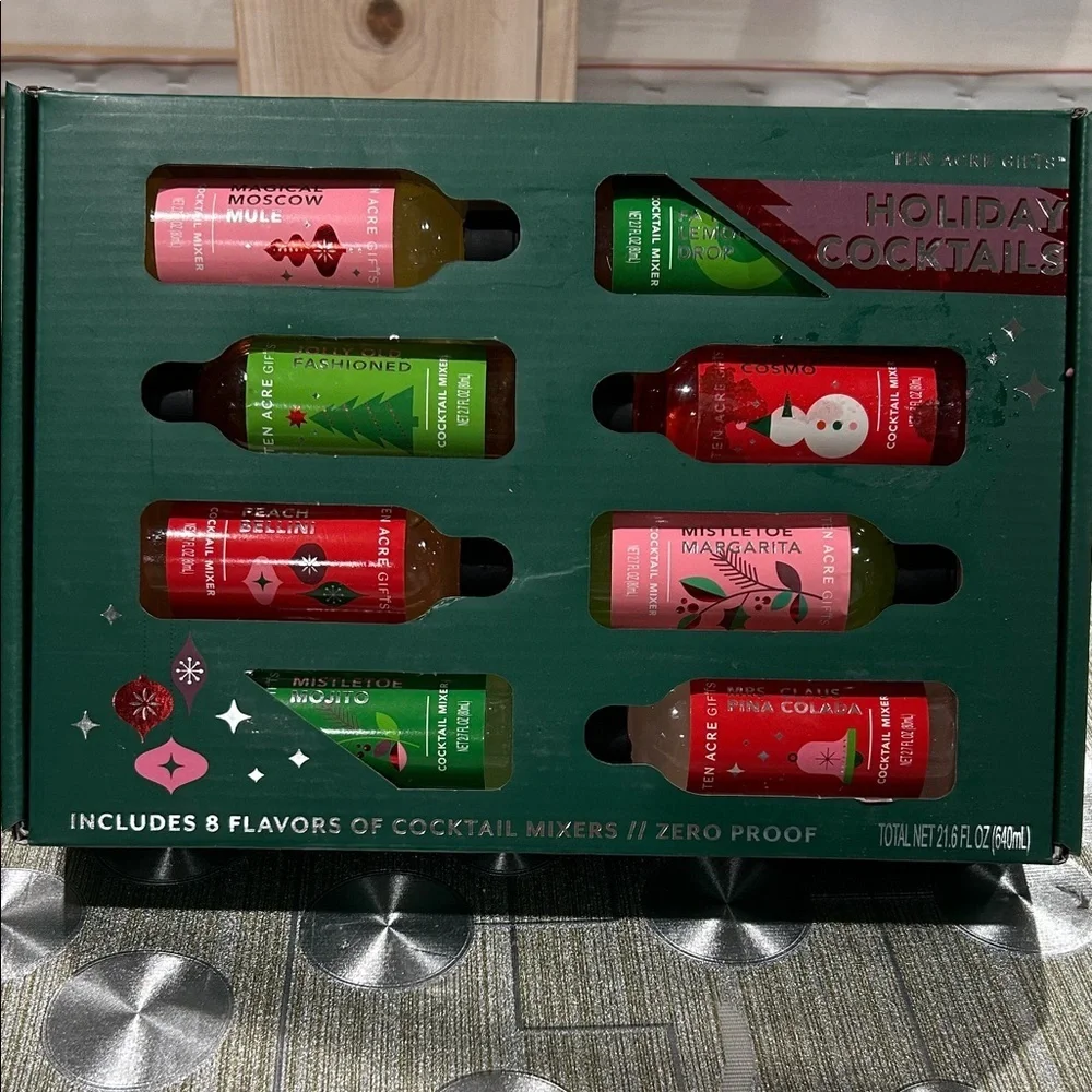 Holiday Cocktails Mixer Set - Festive Red and Green